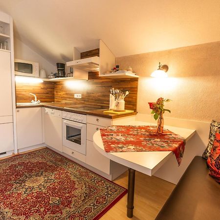 Villa Daringer Mayrhofen Pokoj fotografie